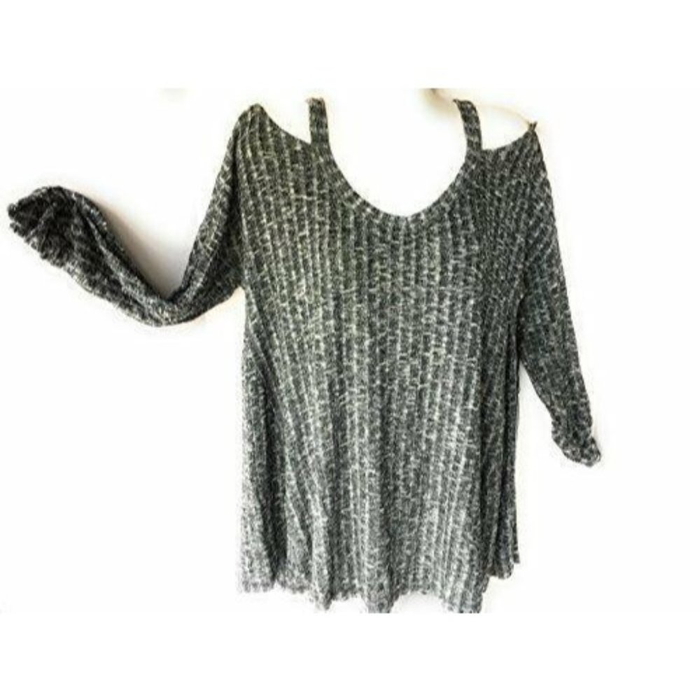 Womens Cold Shoulder Top Gray Lightweight Loose